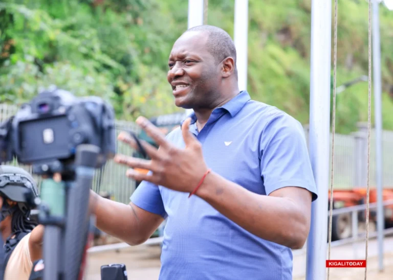 M23 yifuza kujya mu biganiro by’amahoro bizira kubogama : Laurence Kanyuka