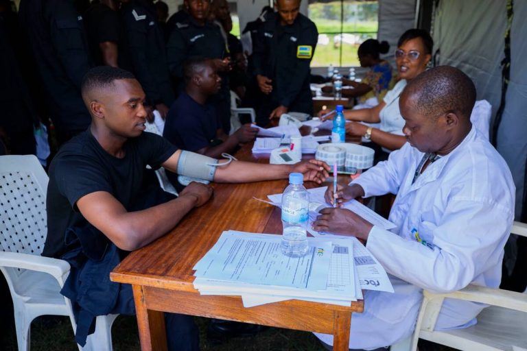 Kigali : Abapolisi barenga gato 180 batanze amaraso