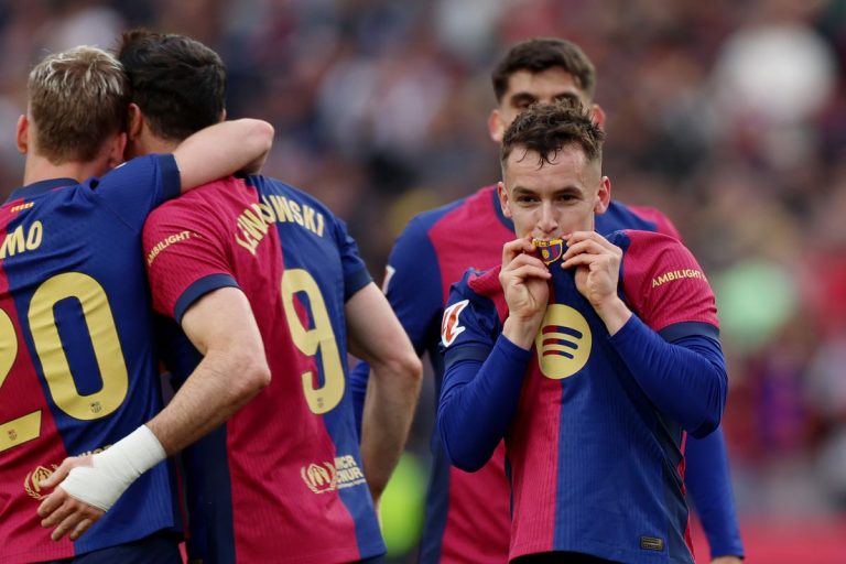 Umukinnyi w’ingenzi wa Barcelona wari waravunitse yatangiye imyitozo